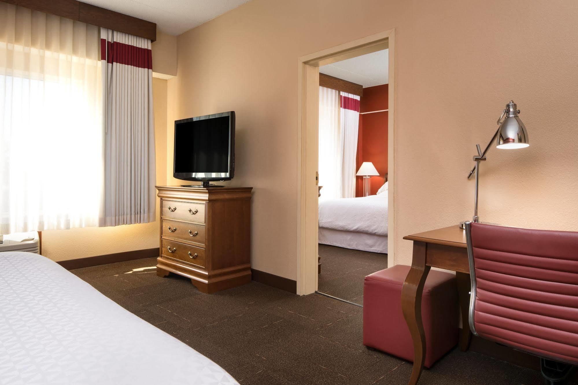Four Points By Sheraton Louisville Airport Kültér fotó